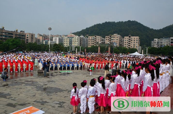 貴陽振華藝術(shù)師范職校2023年報名條件、招生要求、招生對象