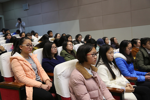 西北大學(xué)黨委常委、副校長(zhǎng)王堯宇教授蒞臨內(nèi)江師范學(xué)院講學(xué)