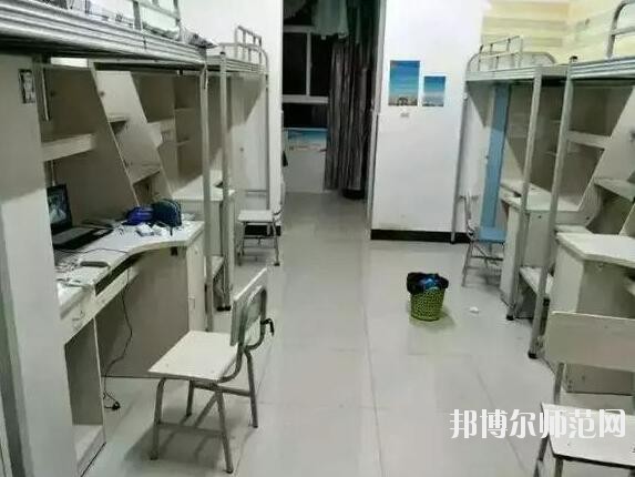 云南經濟管理師范學院海源校區(qū)宿舍條件