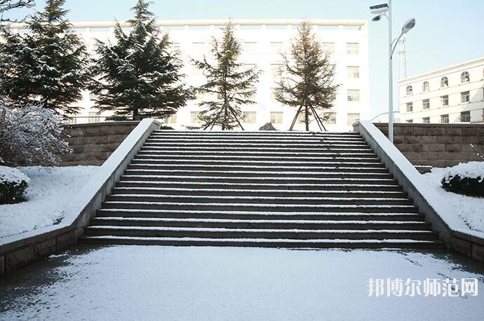 山東威海藝術(shù)幼兒師范學(xué)校2018年報名條件、招生對象