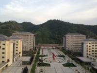 延安職業(yè)技術(shù)師范學院2023年學費、收費多少