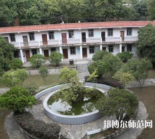 貴陽經濟貿易中等幼師專業(yè)學校2023年招生辦聯系電話