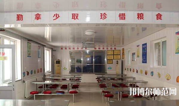 南充數(shù)控工程幼兒師范學(xué)校2020年報名條件、招生要求、招生對象 