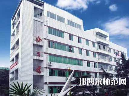 成都實(shí)驗(yàn)商貿(mào)幼兒師范管理學(xué)校怎么樣、好不好