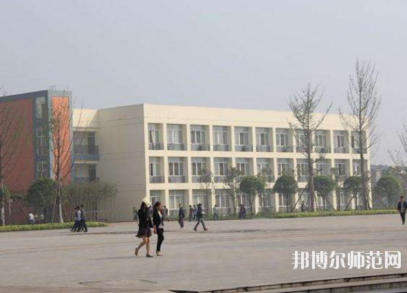 崇州幼兒師范電子職業(yè)技術(shù)學(xué)校2020年報(bào)名條件、招生要求、招生對(duì)象