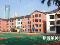 石家莊東方科技幼兒師范中等專(zhuān)業(yè)學(xué)校2023年報(bào)名條件、招生要求、招生對(duì)象