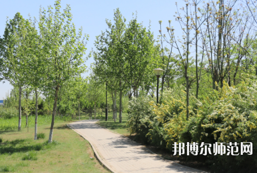 石家莊中英航空幼兒師范中等專(zhuān)業(yè)學(xué)校怎么樣、好不好