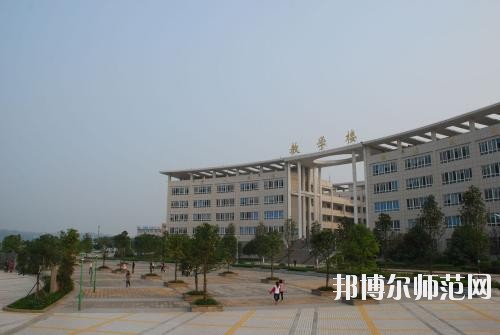 廣安市英才職業(yè)技術(shù)幼兒師范學(xué)校2020年報(bào)名條件、招生要求、招生對(duì)象