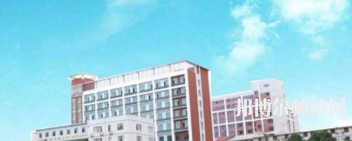 廣西中專幼師學(xué)?？梢钥即髮? width=