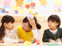 南昌2020年中專幼師學(xué)?？梢钥即髮? /><b>南昌2020年中專幼師學(xué)?？梢钥即髮?/b><span>2020-03-23 15:01</span><p>南昌2020年中專幼師學(xué)?？梢钥即髮?對(duì)于中專幼師學(xué)校怎么考大專這個(gè)問(wèn)題，相信選擇幼師專業(yè)的小伙伴們都是想拿到一個(gè)更高的文</p></a></li>
            <li><a href=