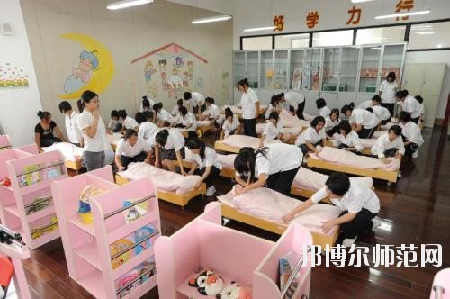 遵義2020年讀幼師學(xué)?？梢钥即髮W(xué)嗎
