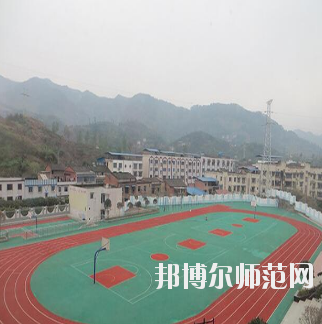 重慶統(tǒng)景幼師職業(yè)中學(xué)怎么樣、好不好