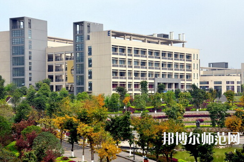重慶機(jī)電工業(yè)幼師學(xué)校怎么樣、好不好