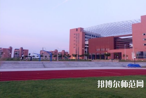 重慶工業(yè)管理幼師職業(yè)學(xué)校怎么樣、好不好