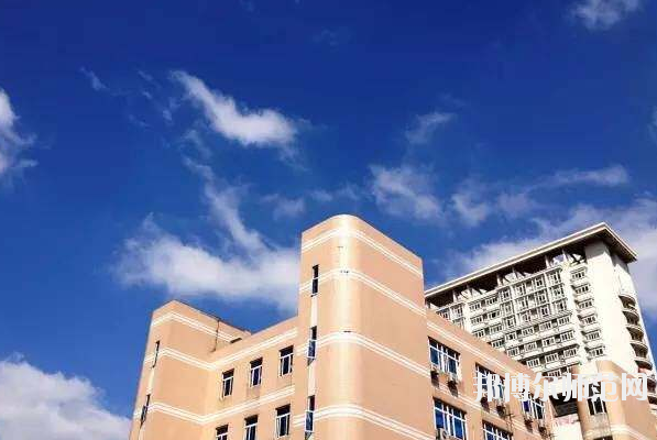 東華大學(xué)師范學(xué)院延安路校區(qū)2021年報(bào)名條件、招生要求、招生對象 