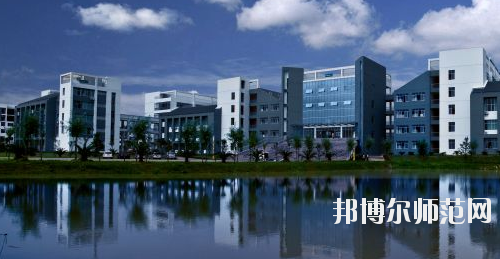 廣西師范大學(xué)漓江學(xué)院2021年報名條件、招生要求、招生對象