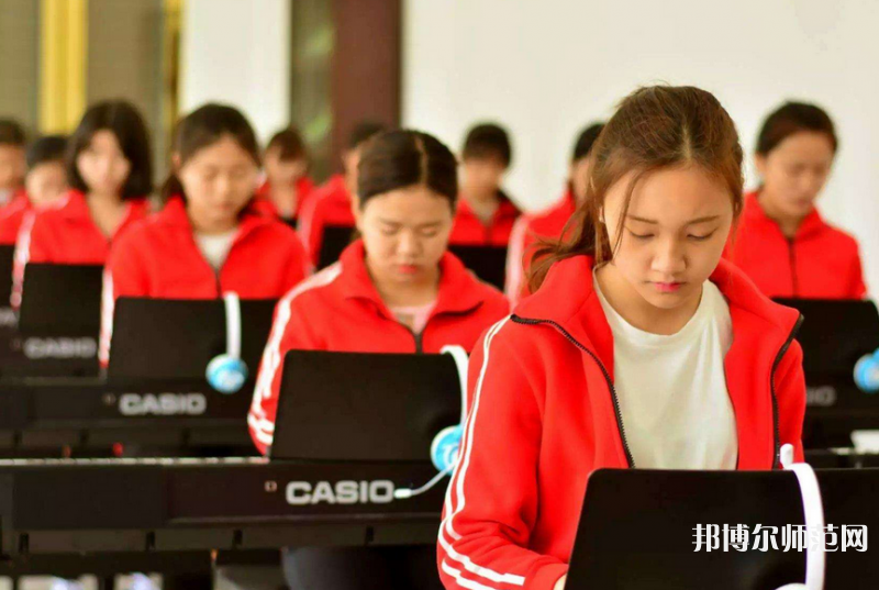 合肥2022年幼師學(xué)校和中專(zhuān)有哪些區(qū)別