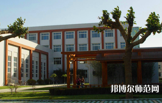 北京京北職業(yè)師范技術學院2023年報名條件、招生要求、招生對象