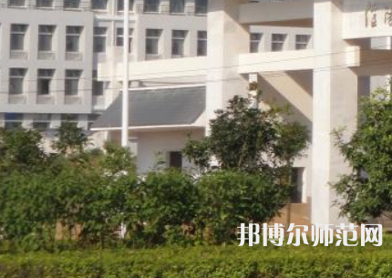 信陽職業(yè)技術師范學院2023年報名條件、招生要求、招生對象