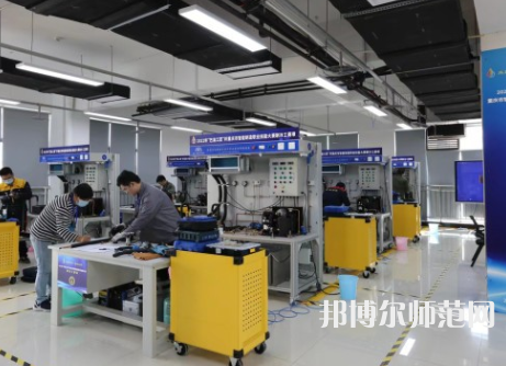 重慶輕工業(yè)幼師技工學(xué)校2023年學(xué)費(fèi)、收費(fèi)多少