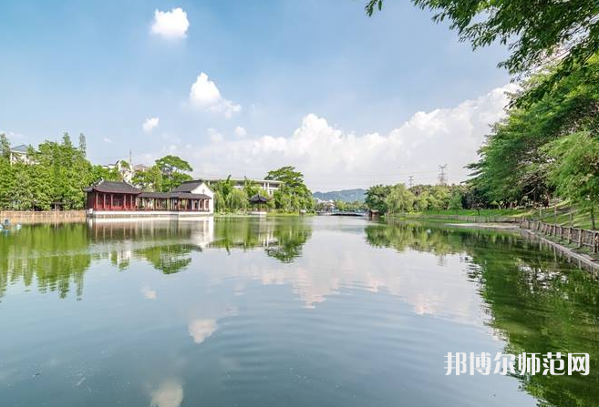 廣東外語外貿(mào)師范大學(xué)南國商學(xué)院2023年報名條件、招生要求、招生對象