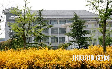 南京曉莊師范學(xué)院2023年學(xué)費(fèi)、收費(fèi)多少