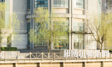 湖南第一師范學(xué)院城南書院校區(qū)2023年報(bào)名條件、招生要求、招生對(duì)象