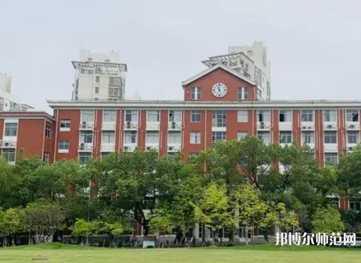 上海大學(xué)師范學(xué)院延長校區(qū)2023年怎么樣、好不好