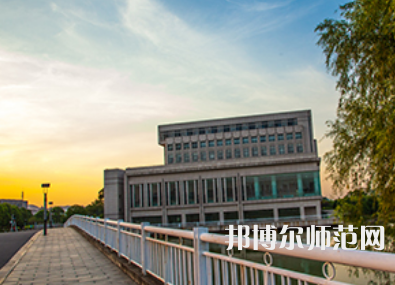 中南師范大學(xué)2023年怎么樣、好不好