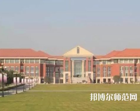 中國傳媒師范大學(xué)南廣學(xué)院2023年學(xué)費(fèi)、收費(fèi)多少