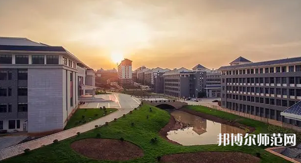 云南師范大學(xué)商學(xué)院海源校區(qū)2023年學(xué)費(fèi)、收費(fèi)多少
