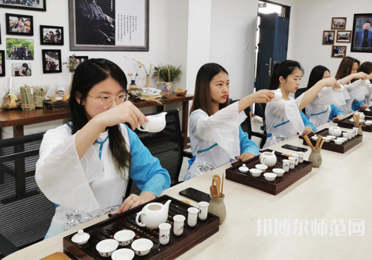 達(dá)州職業(yè)技術(shù)師范學(xué)院新校區(qū)2023年報(bào)名條件、招生要求、招生對(duì)象