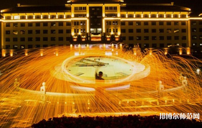西安思源師范學(xué)院2023年學(xué)費(fèi)、收費(fèi)多少