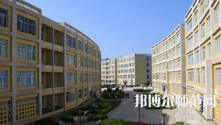 2023年貴州省畢節(jié)財貿(mào)幼兒師范學(xué)校報名條件、招生對象