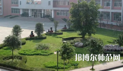 2023年成都莊園機(jī)電職業(yè)技術(shù)幼兒師范學(xué)校報(bào)名條件、招生對(duì)象