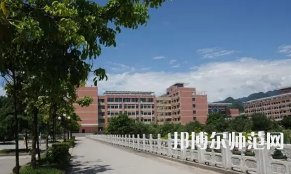 2023年樂山西成幼兒師范職業(yè)學(xué)校報(bào)名條件、招生對象