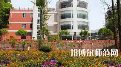 2023年樂山育才幼兒師范職業(yè)學(xué)校報(bào)名條件、招生對(duì)象