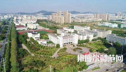 2023年馬鞍山師范高等專業(yè)學(xué)院五年制大專報(bào)名條件、招生對(duì)象