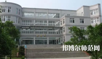 2023年重慶師范大學涉外商貿(mào)學院表演專業(yè)介紹