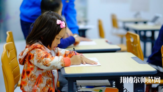 成都華盛航空港幼師職業(yè)學校介紹、地址